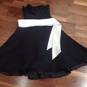 Straps optional formal dress